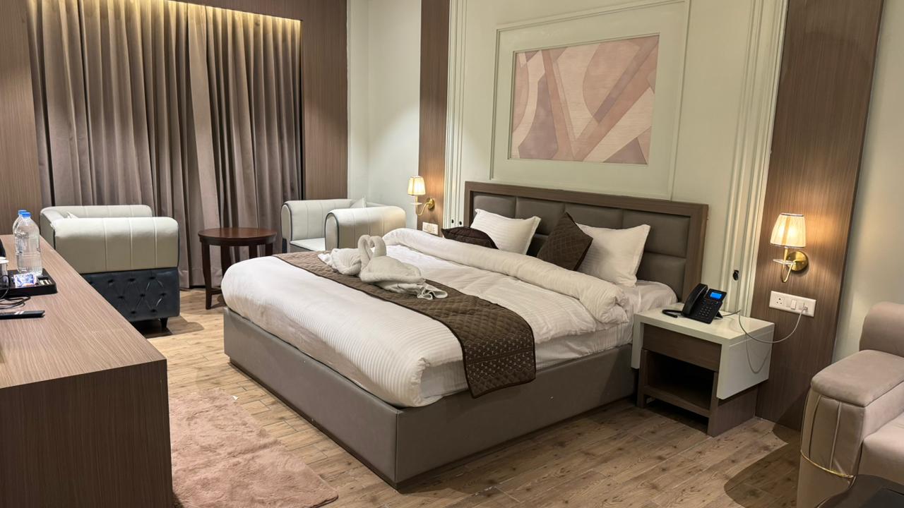 Room 10